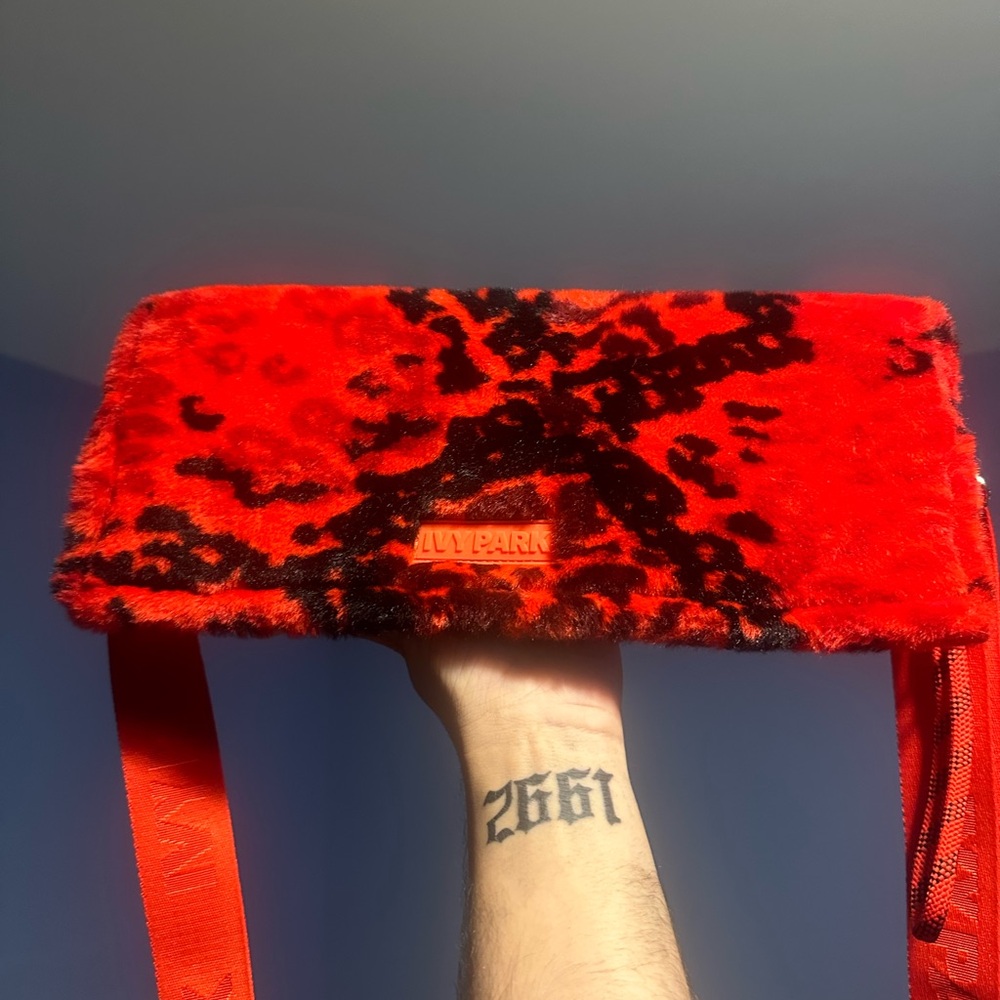 Red faux fur Ivy Park Clutch